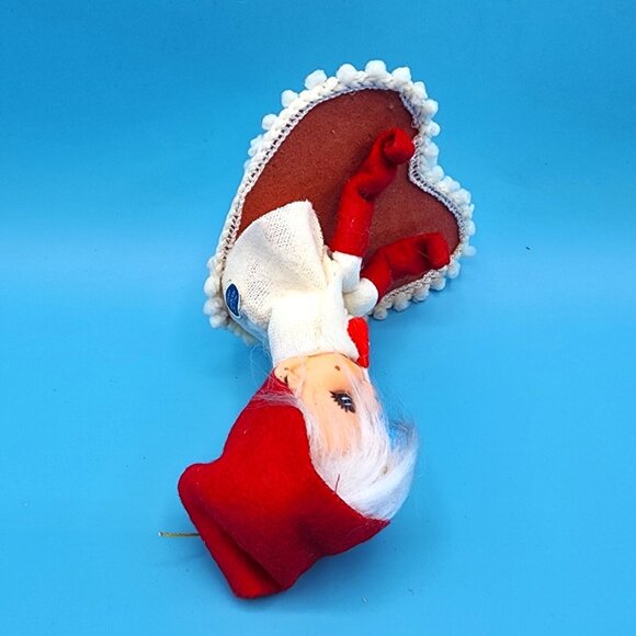 Vintage 1950s Napco Pixie Elf Knee Hugger on Heart Cushion Ornament Japan - Picture 9 of 10